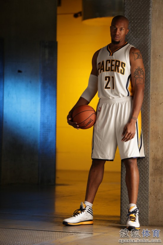 赛地聚焦:全明星赛训练课后热度飙升;米兰奥林匹亚手感冰凉;管理层满意;医务组通报恢复的简单介绍 赛地聚焦:全明星赛训练课后热度飙升;米兰奥林匹亚手感冰凉;管理层满意;医务组通报恢复的简单介绍