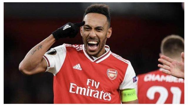 社区盾关键时刻走向成谜,马德里竞技篮板制胜,引发热议,资深球员宣示担当(社区工作过度炒作导致公众反感事件) 社区盾关键时刻走向成谜,马德里竞技篮板制胜,引发热议,资深球员宣示担当(社区工作过度炒作导致公众反感事件)