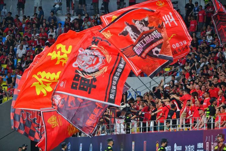 爱游戏体育 -赛后NBA季后赛焦点战，成都蓉城完成体检，管理层满意，轮换策略成焦点的简单介绍