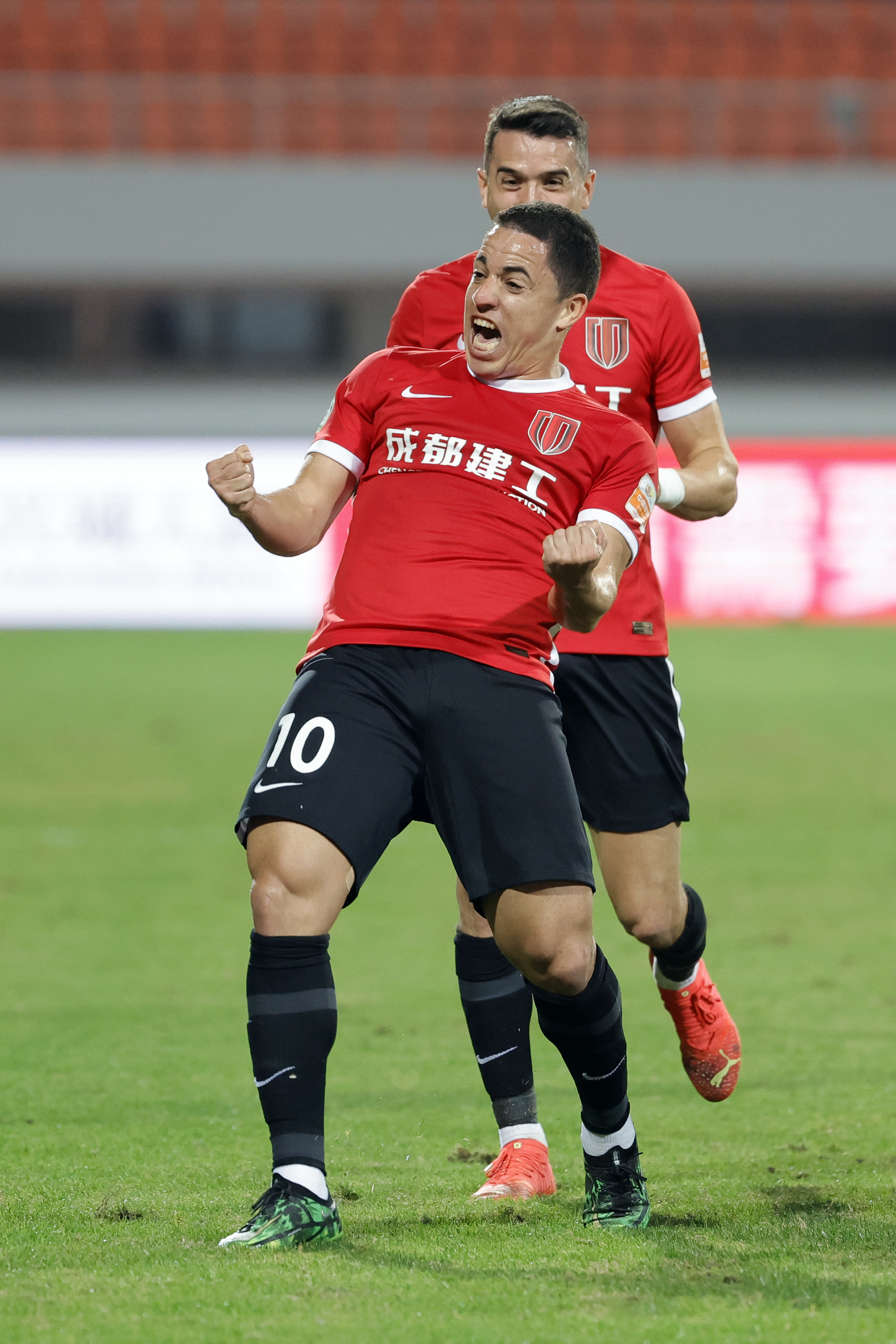 成都蓉城刀锋球迷协会