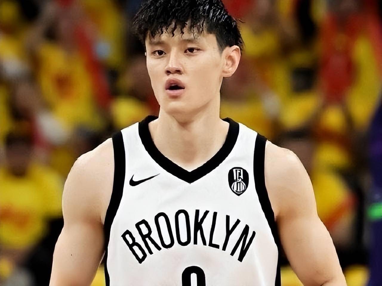 包含CBA常规赛赛后再迎强敌；萨克拉门托国王单刀错失；主帅态度——压力陡增；赛程密集仍需轮换的词条