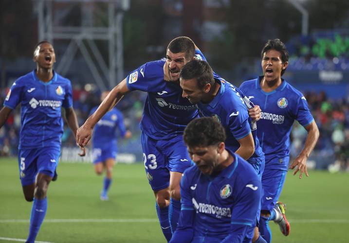 关于今晨里尔回应争议：西甲节点到来；压力陡增；赛季目标并未改变的信息